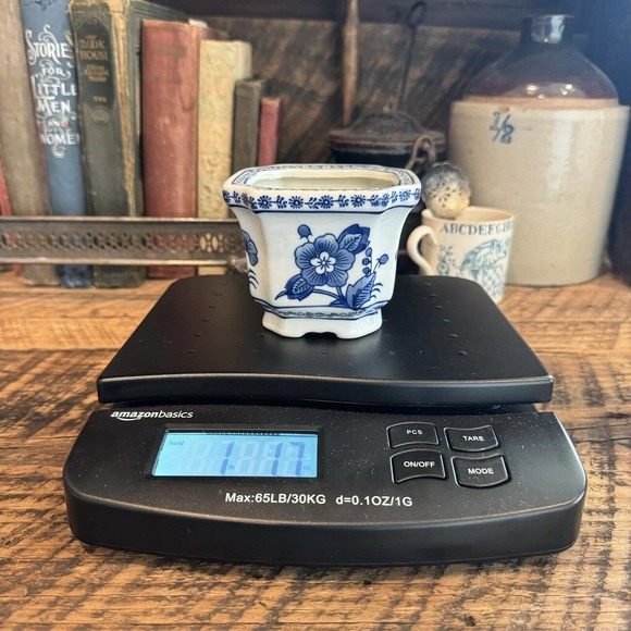 Bombay Company Candle White With Blue Flowers Bocal Carre Unburned Unscented - Picture 10 of 10